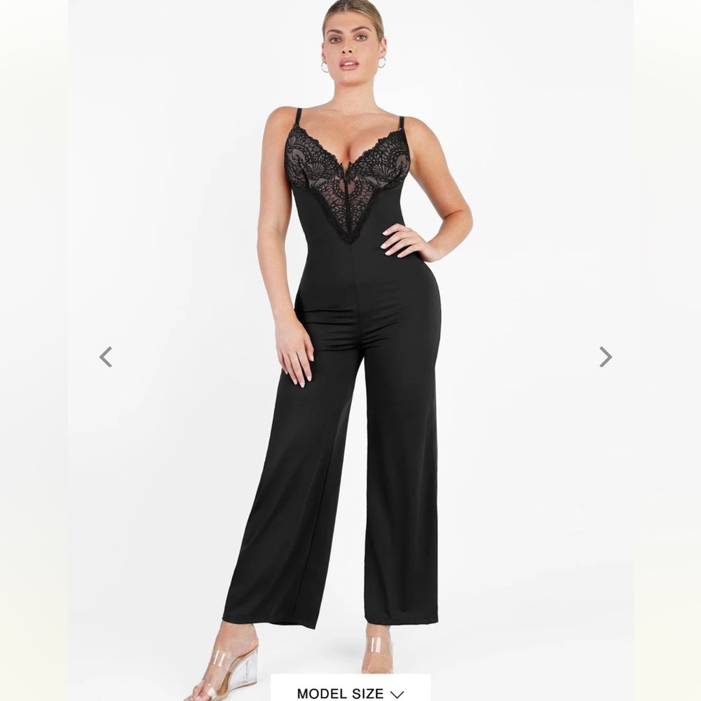 Popilush Shapewear Lace Deep V-Neck Sculpting Wide Leg Jumpsuit size Large